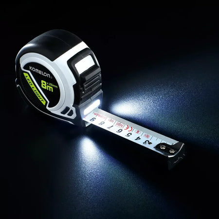 Ruletė su LED apšvietimu, KMC-93L, 8 m, KOMELON